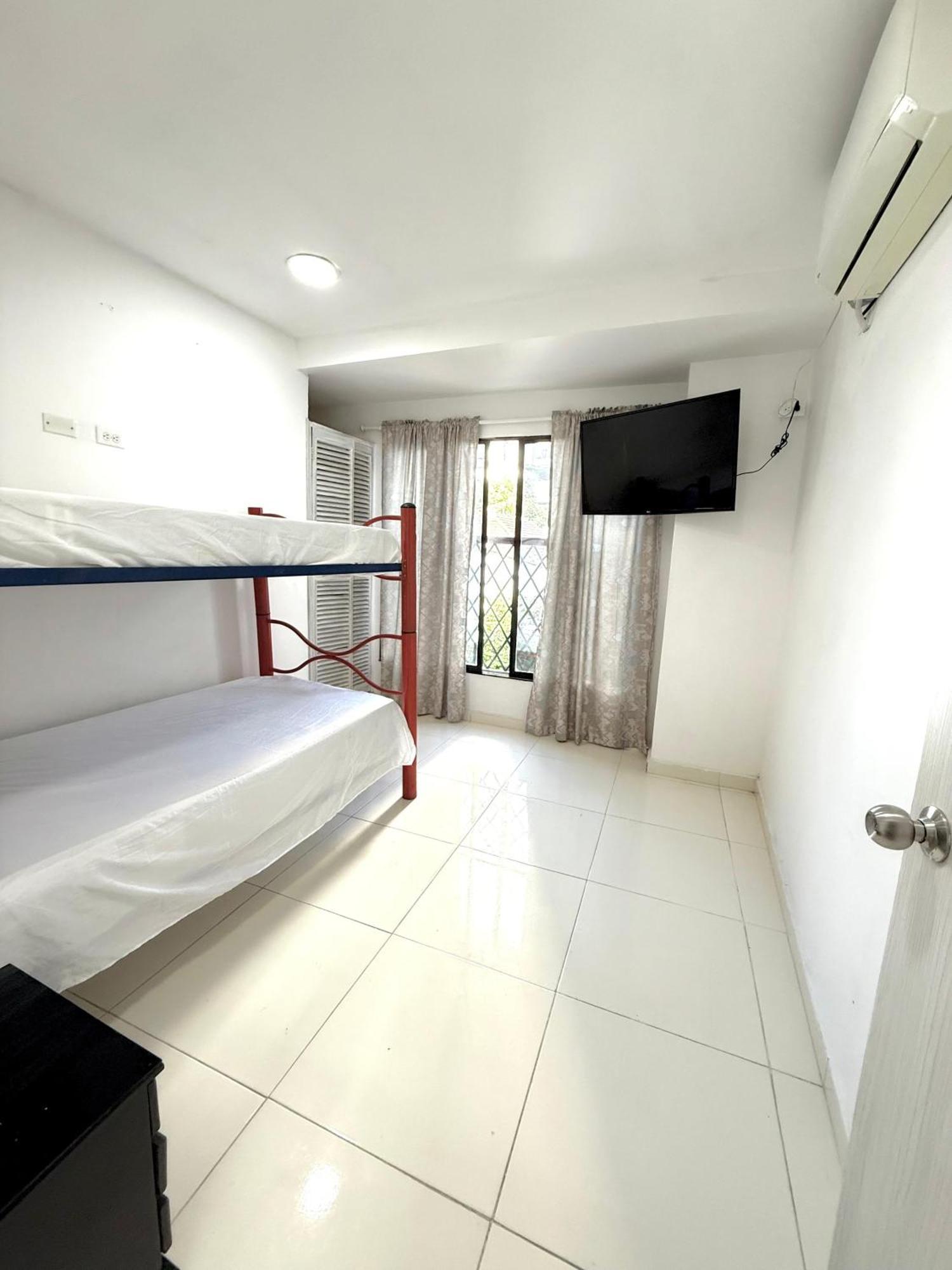 Apartamentos Manga P&E Картахена Экстерьер фото